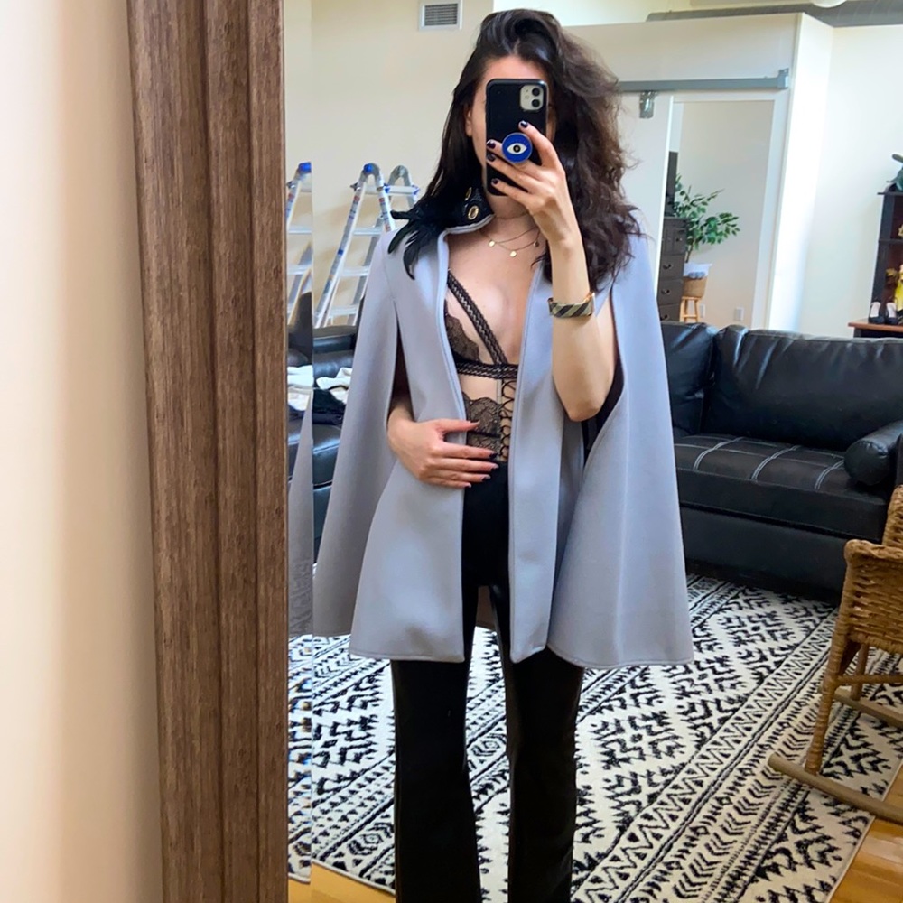 Gorgeous gray feather cape